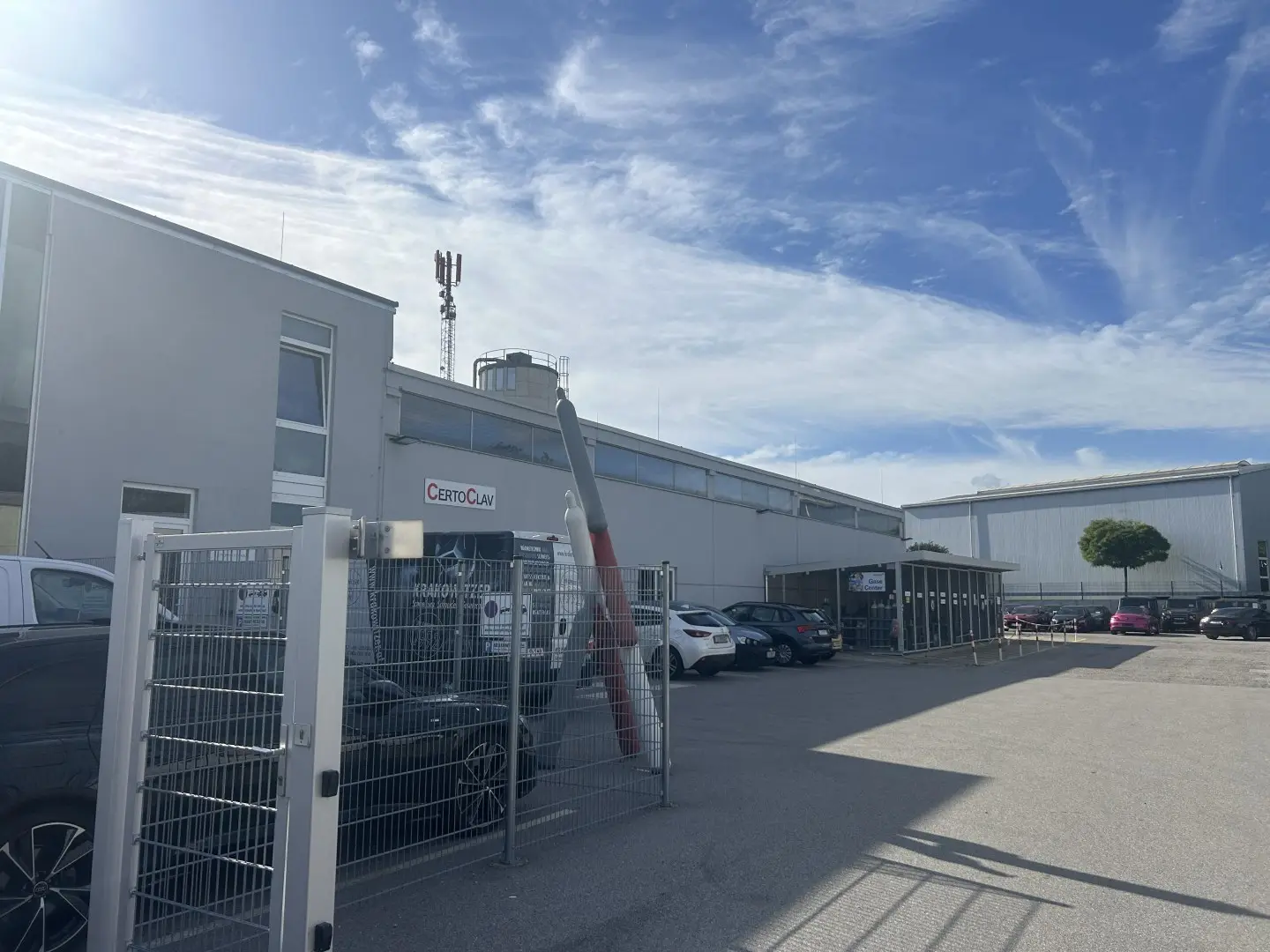 Apartment in a well connected location near Plus City