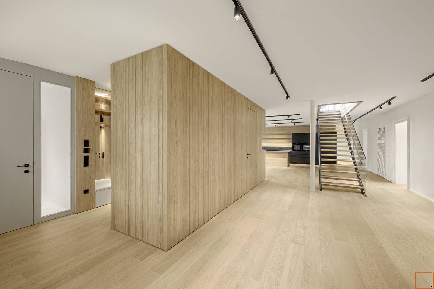 Wardrobe Utility Room Staircase