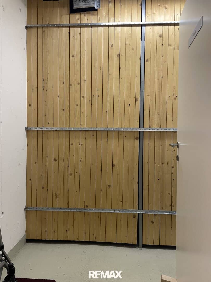 Modern medical practice space in Döbling