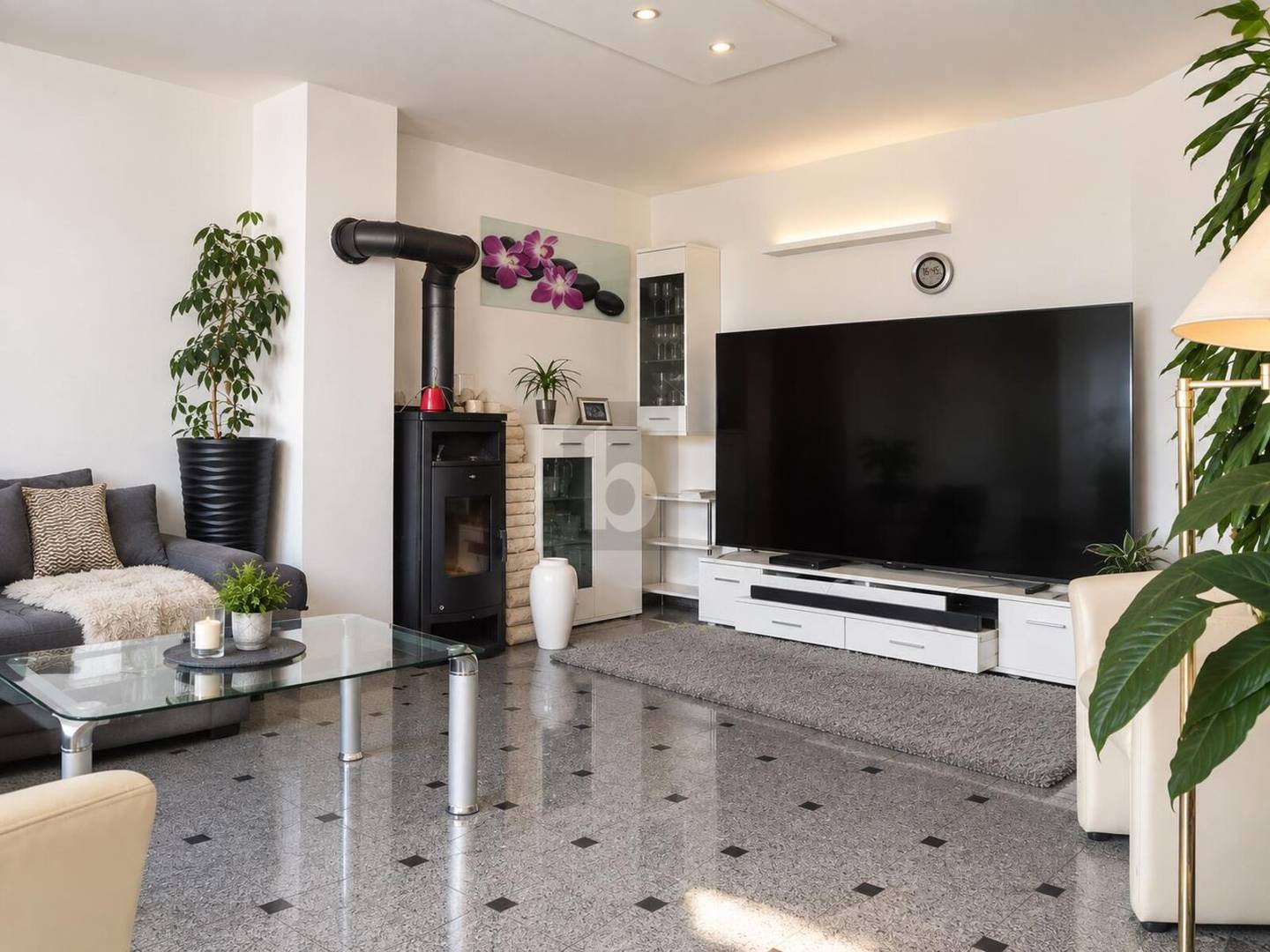 Family apartment with garden and fireplace near Donau Auen
