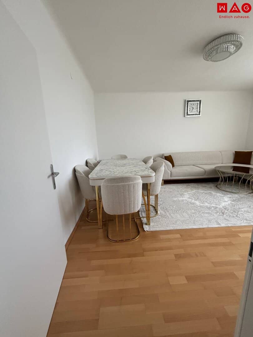 Well laid-out 2-room apartment on the top floor with elevator in Wels-Vogelweide! Open-ended tenancy! Available from 01.12.2026