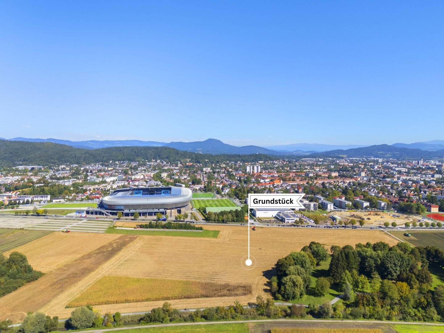 Agricultural land with 15,000m² in Waidmannsdorf - Near Football Stadium
