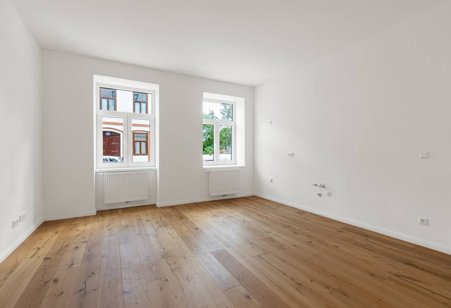 Old building bargain First occupancy after renovation with garden option € 199,000