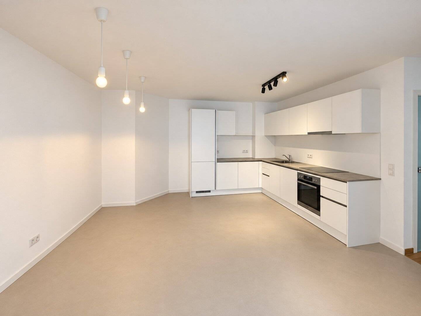 Dachgeschoss ohne Schrägen 3 Zimmer mit Lift und Klima