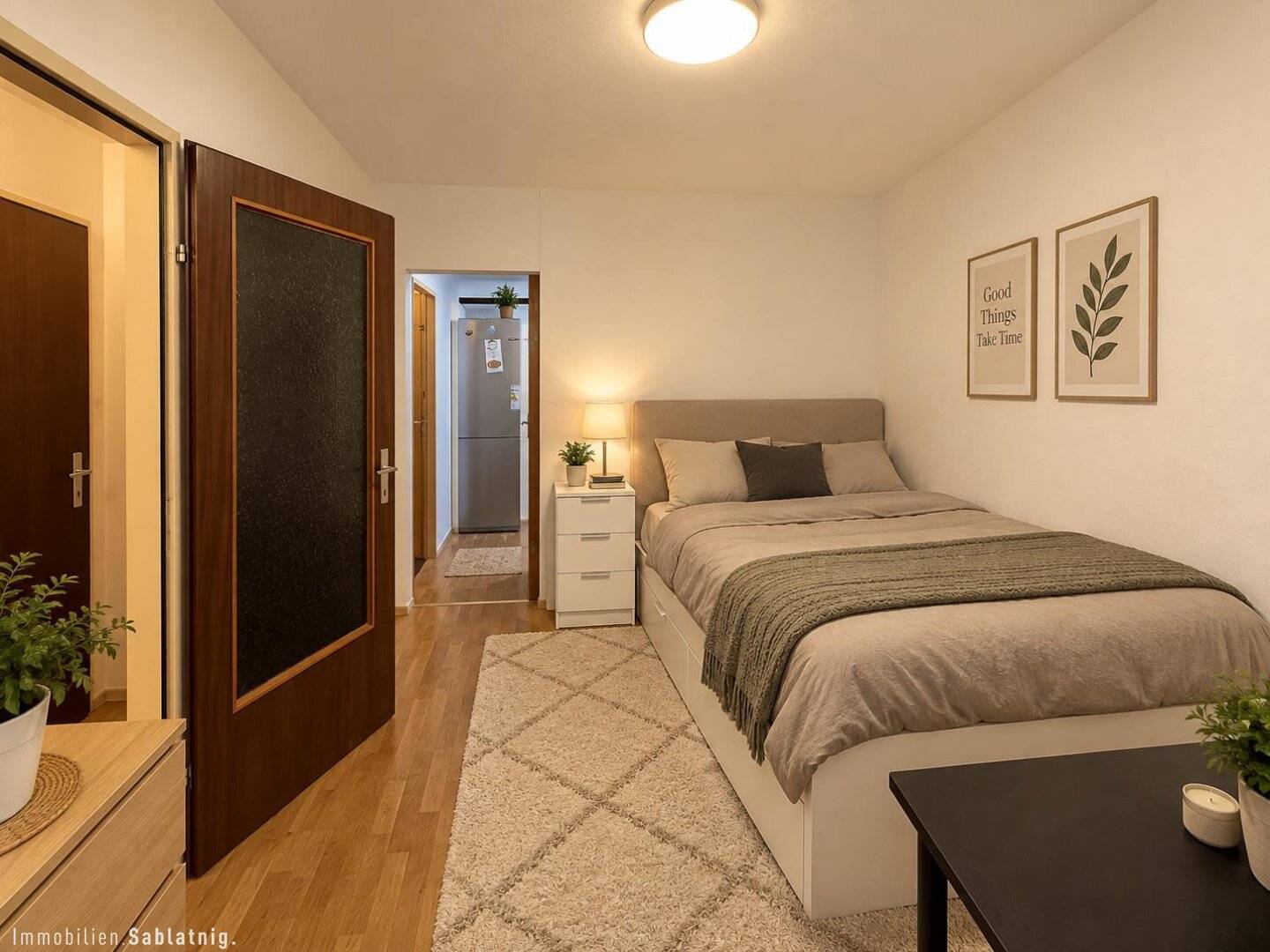 MODERN. PRACTICAL. CENTRAL! 2-room apartment with spacious loggia!