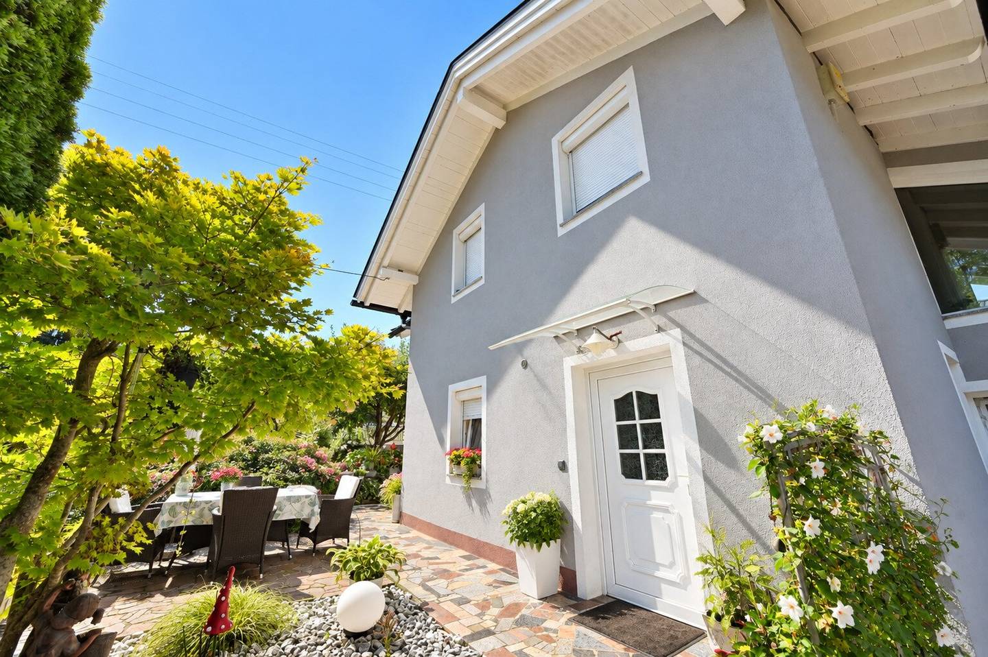 Charming property with two residential houses
