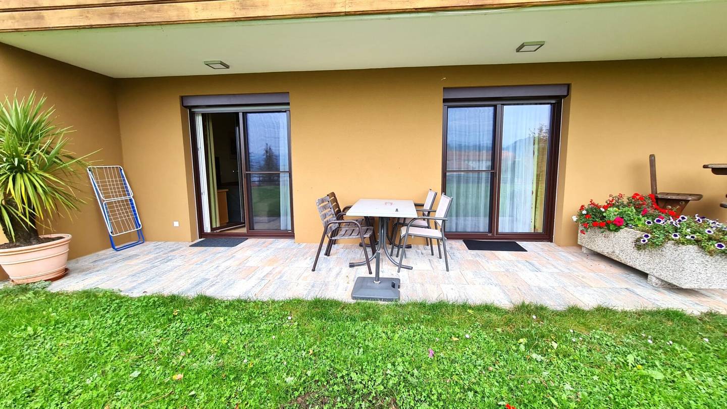 LÄNGSEE - FULLY FURNISHED LUXURY APARTMENT