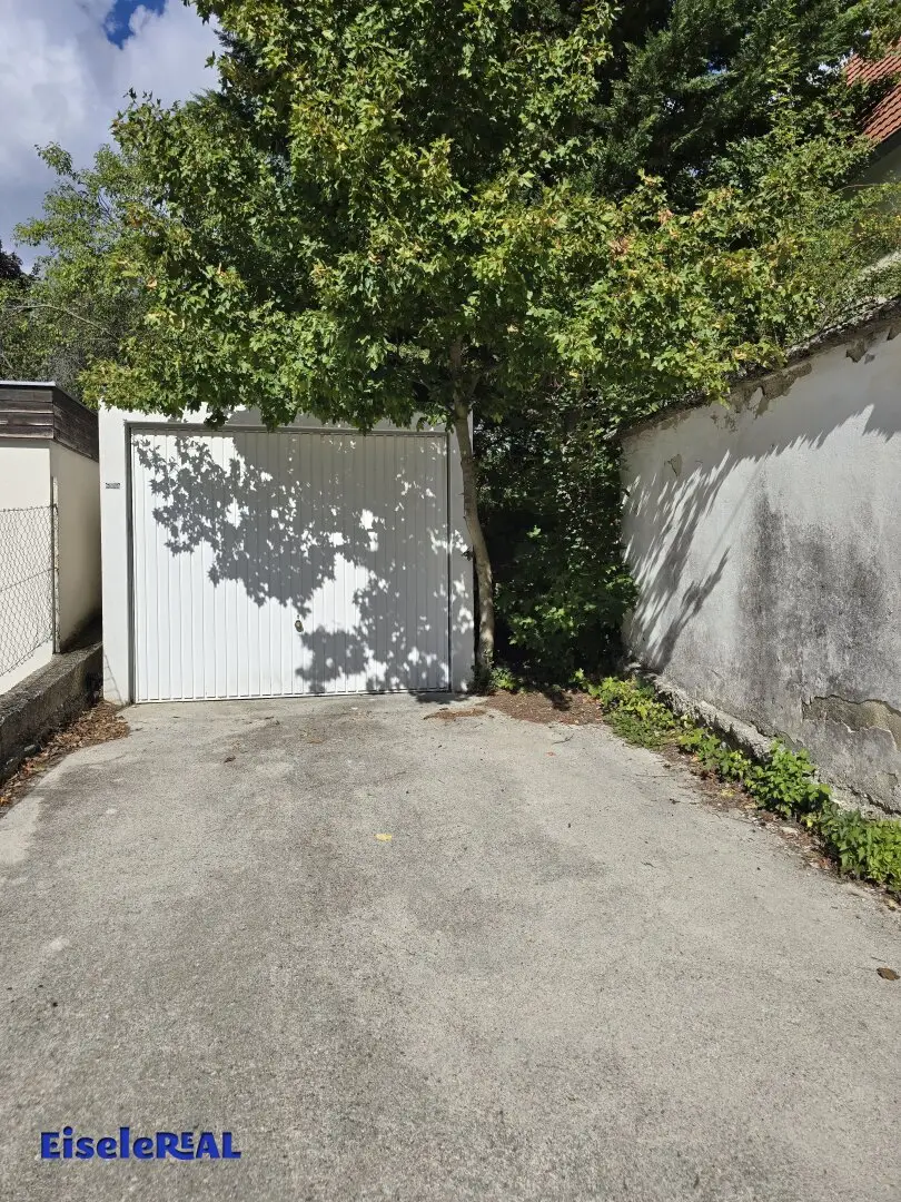 Quiet location potential sale following estate settlement