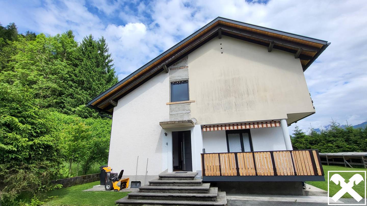 Sonniges Haus mit großem Garten Familienwohnung