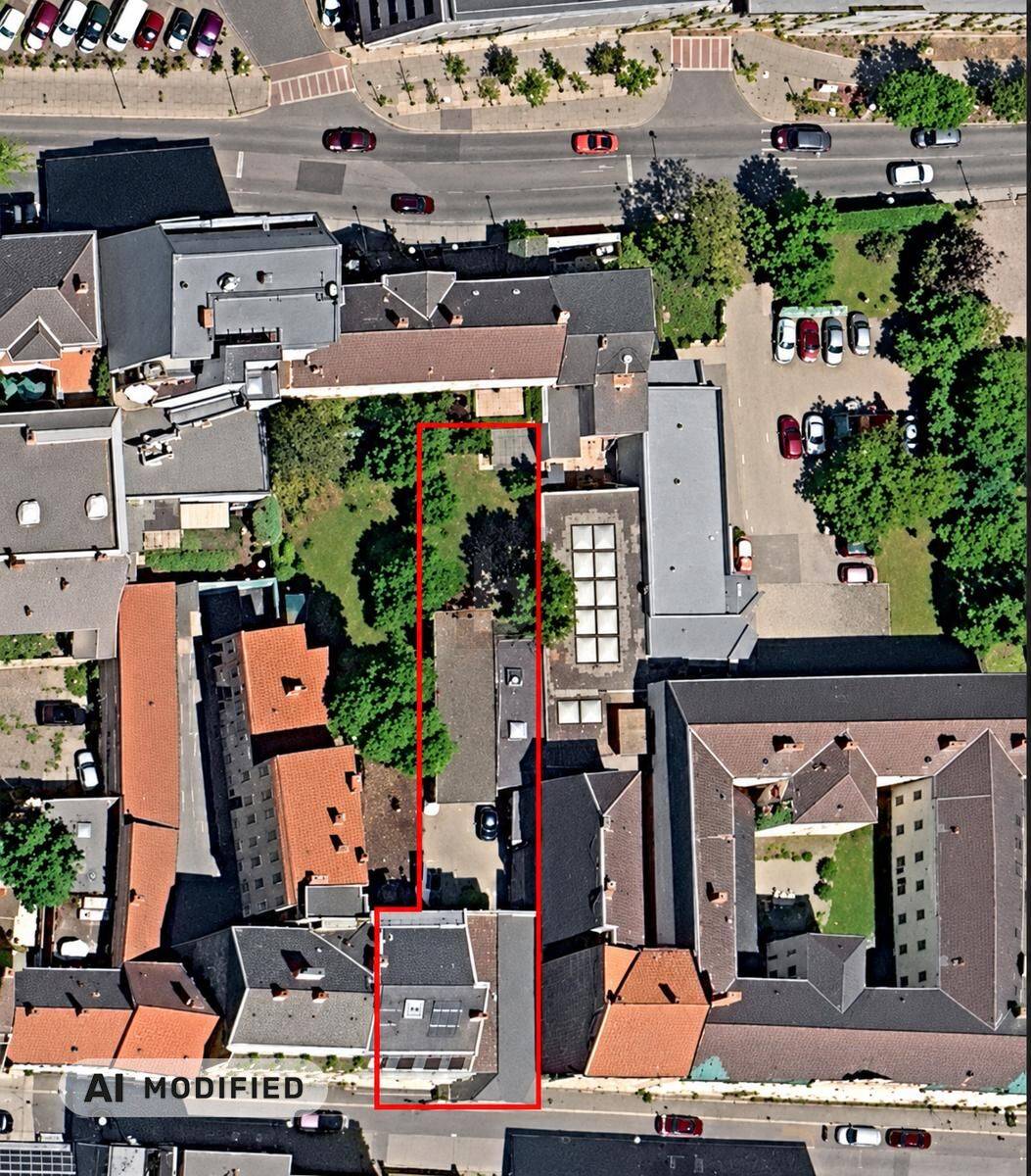 Private outdoor area in prime city center Family apartment