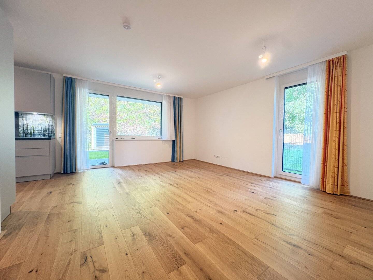 Ihr neues Zuhause + Eigengarten+ Outdoor-Gemeinschaftspool,  der Lieblingsplatz der Familie