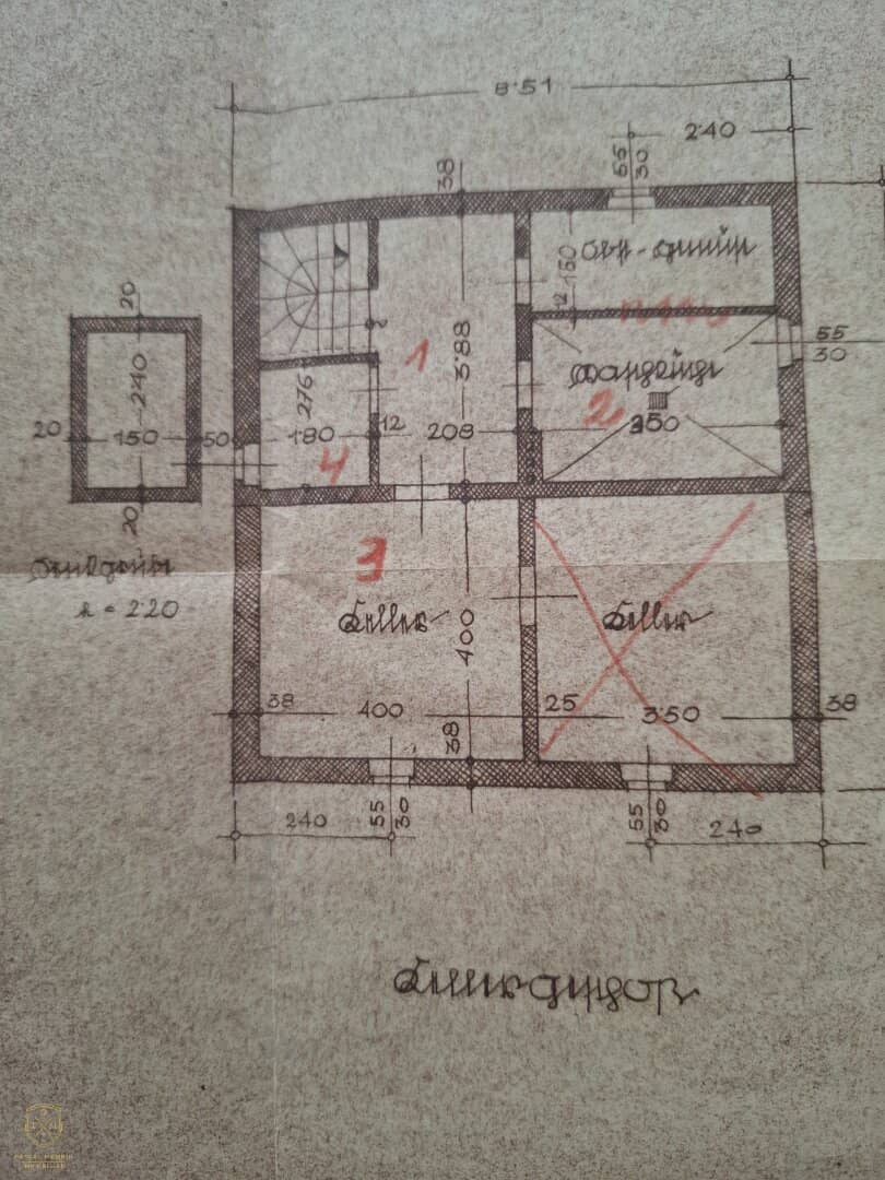 Floor plan 4
