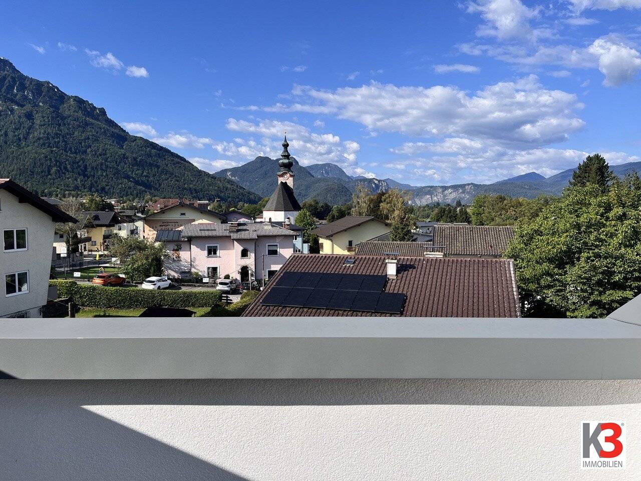 Penthouse-Feeling - Lift mit Schlüssel direkt in die Wohnung, Dachterrasse, 2 Bäder 3 Parkplätze und Panoramablick