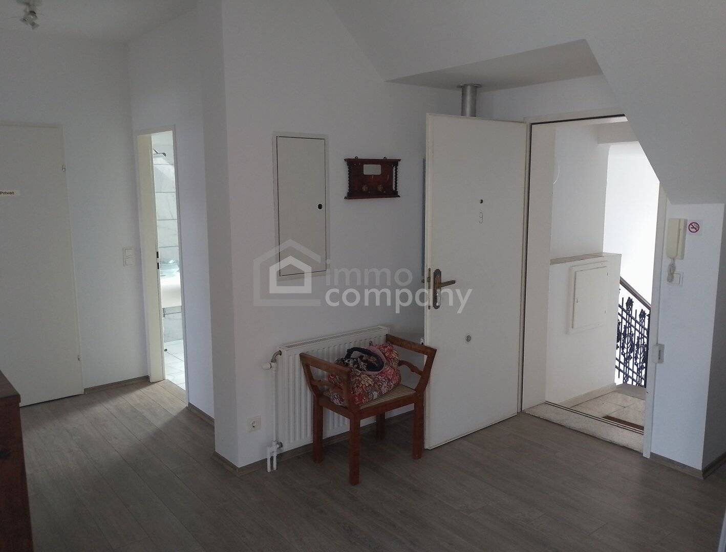 Splendid attic apartment in Währing