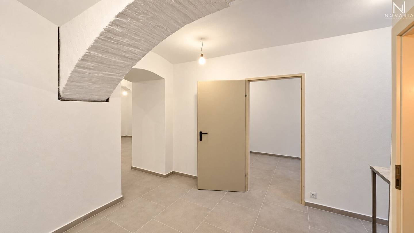 Creative space in the heart of Vienna-Neubau Magazine / Storage Hobby room with Old Building Charm (Designation Magazine)