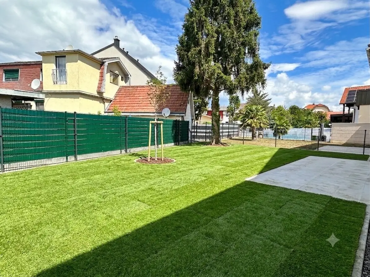 5-room first-occupancy dream house with approx. 150 m² garden 2 bathrooms brand-name kitchen commission-free for the buyer