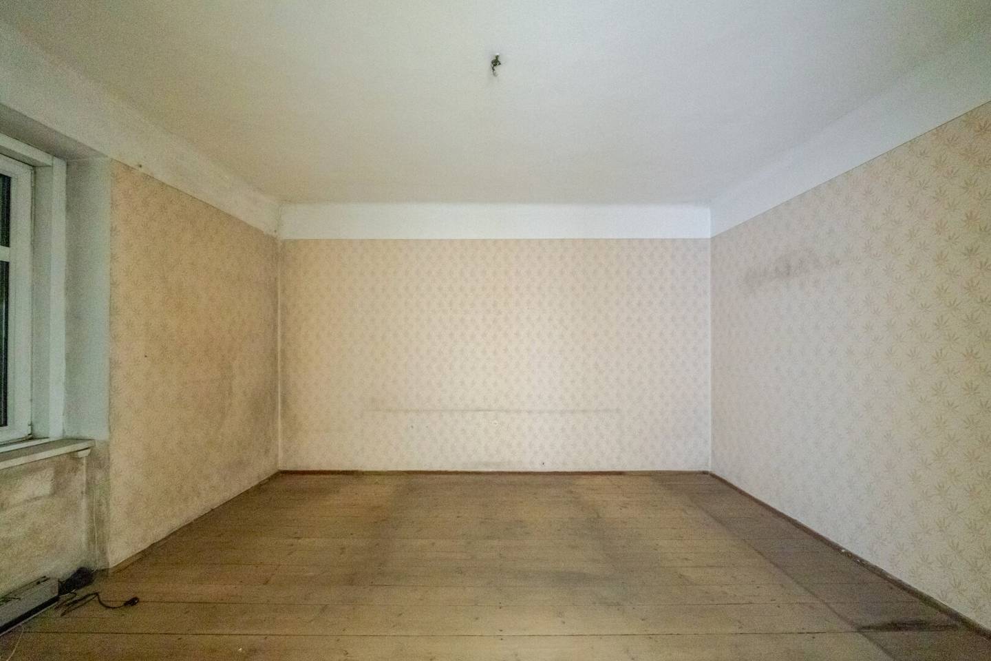 Kalvarienberggürtel, Graz – Entkernte 37,37m² Altbauwohnung