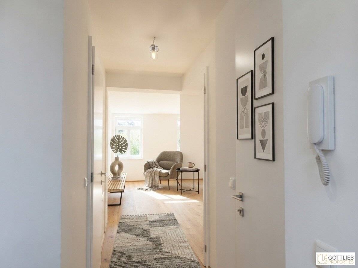 Close to U-Bahn U3 and U6! Cozy barrier-free 2-room period apartment in fully renovated Gründerzeit building