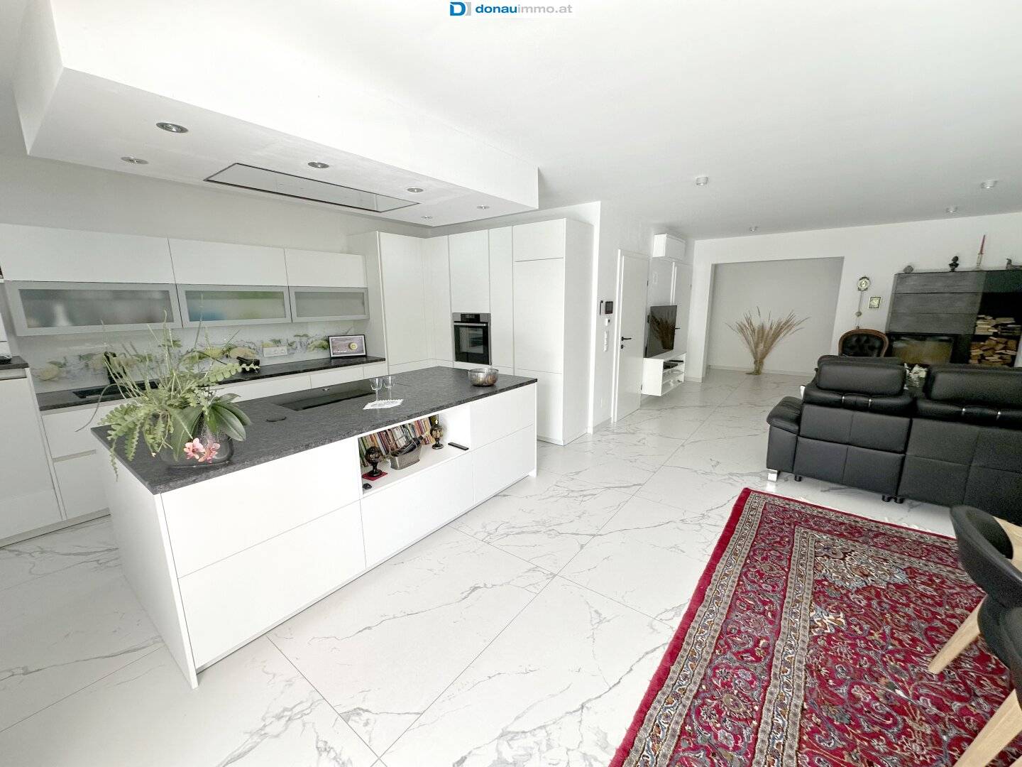 2721 Bad Fischau Top exclusive dream bungalow with pool, sauna and huge garden in green quiet location