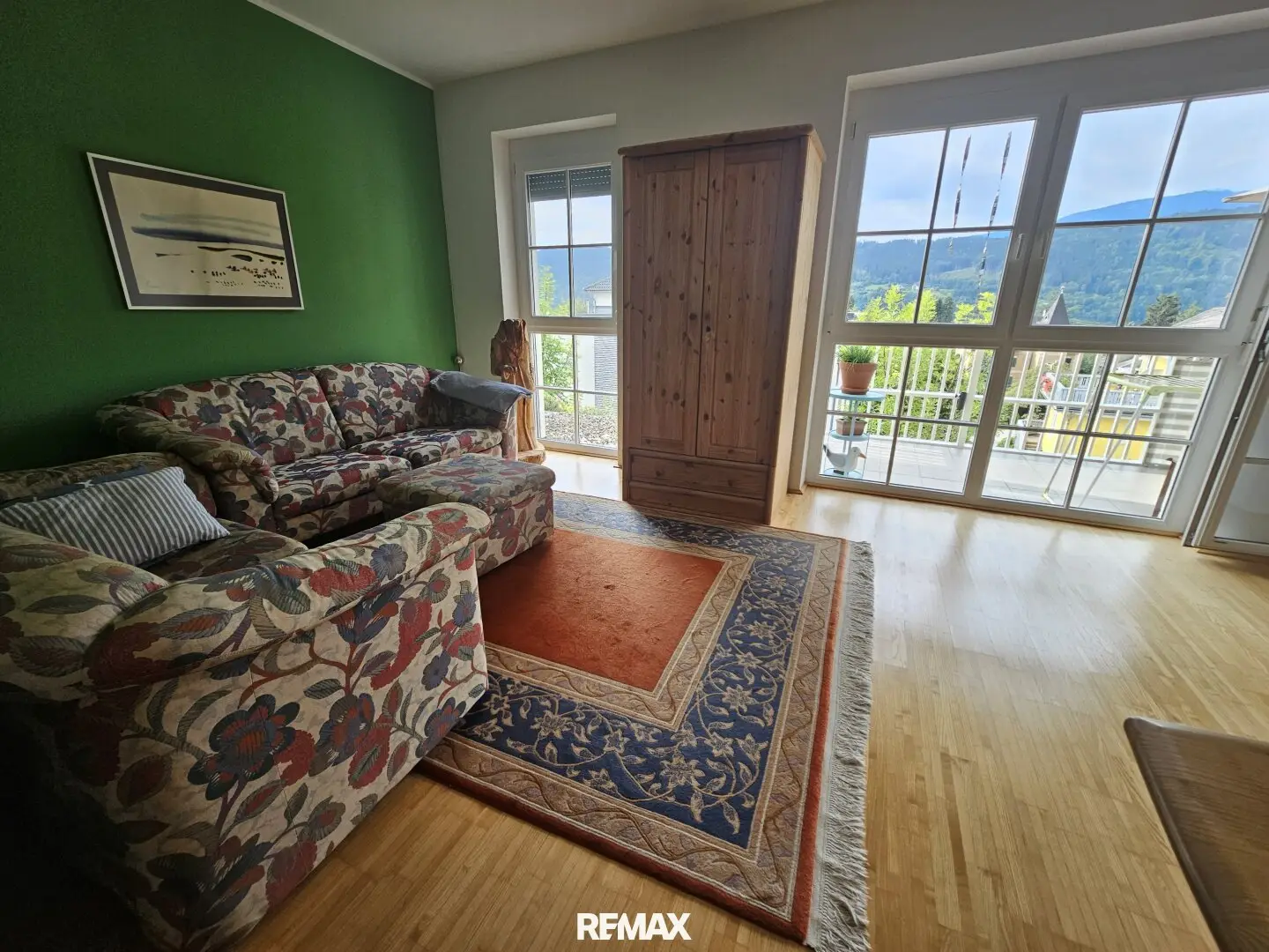 Exclusive condominium with lake view, terrace & private garden in Millstatt am See