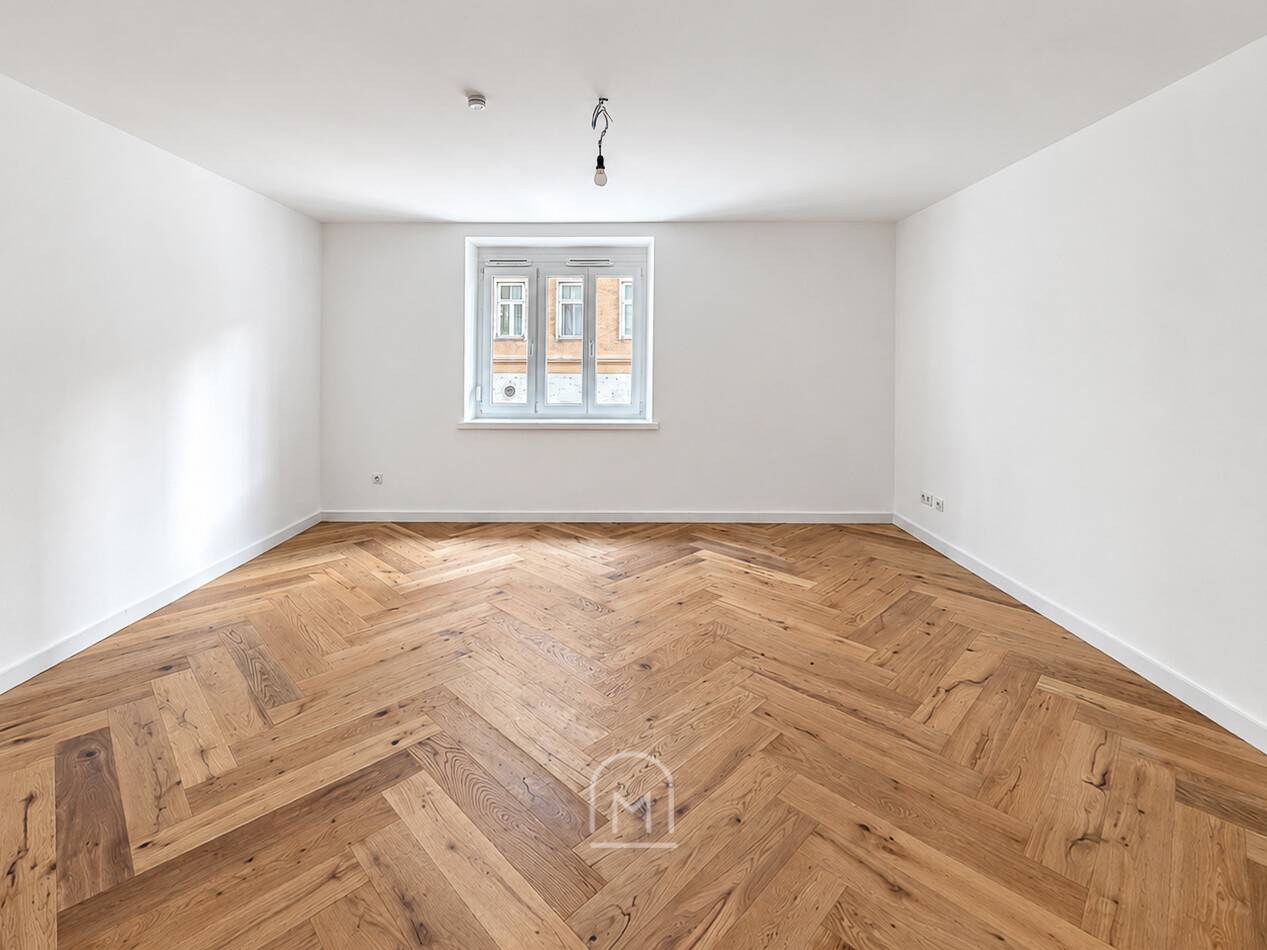 Renovated Wohnung bright with lift and underfloor heating