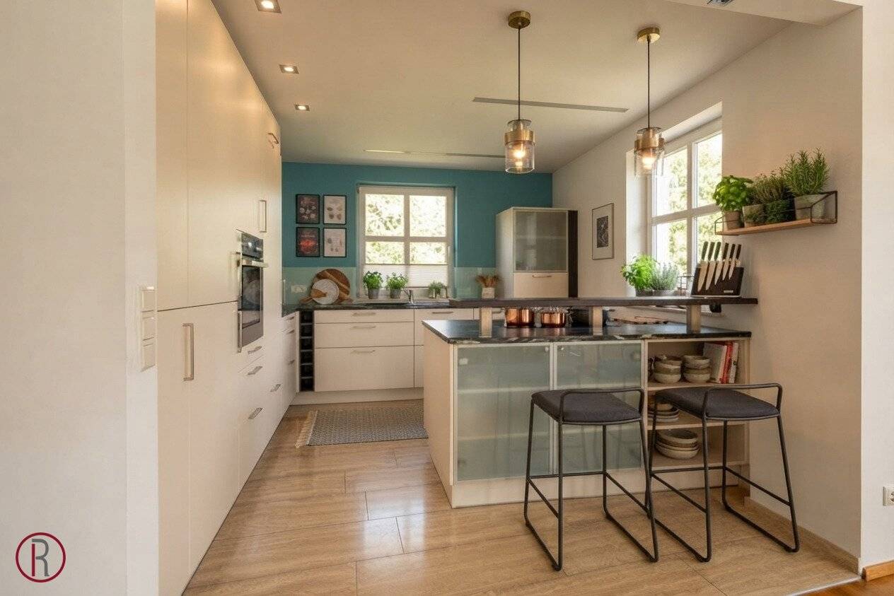 A floor plan rarely found today – generous living with dream terrace in Hötting