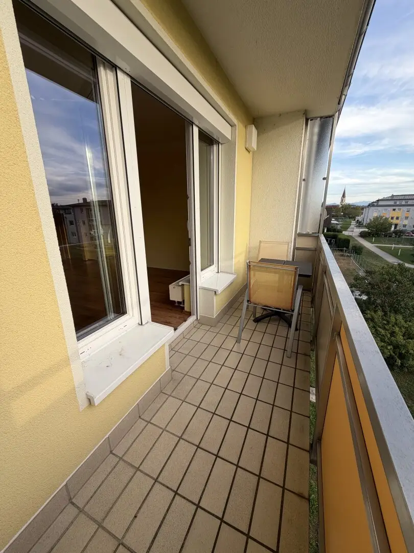 Commission-free rental apartment with balcony in Marchtrenk, available immediately