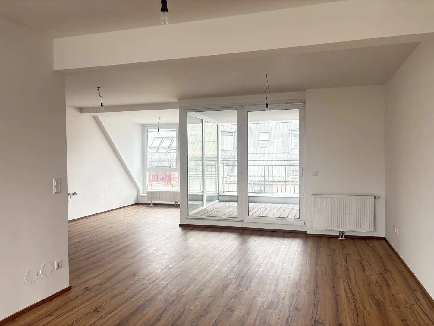 Maisonettewohnung mit großer Dachterrasse und zwei Garagenplätzen
