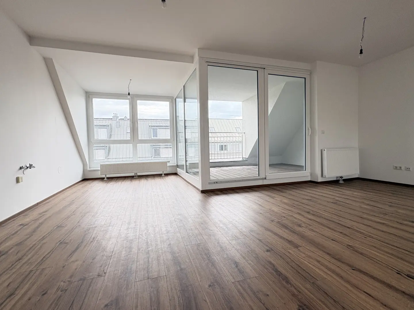 Maisonettewohnung mit großer Dachterrasse und zwei Garagenplätzen