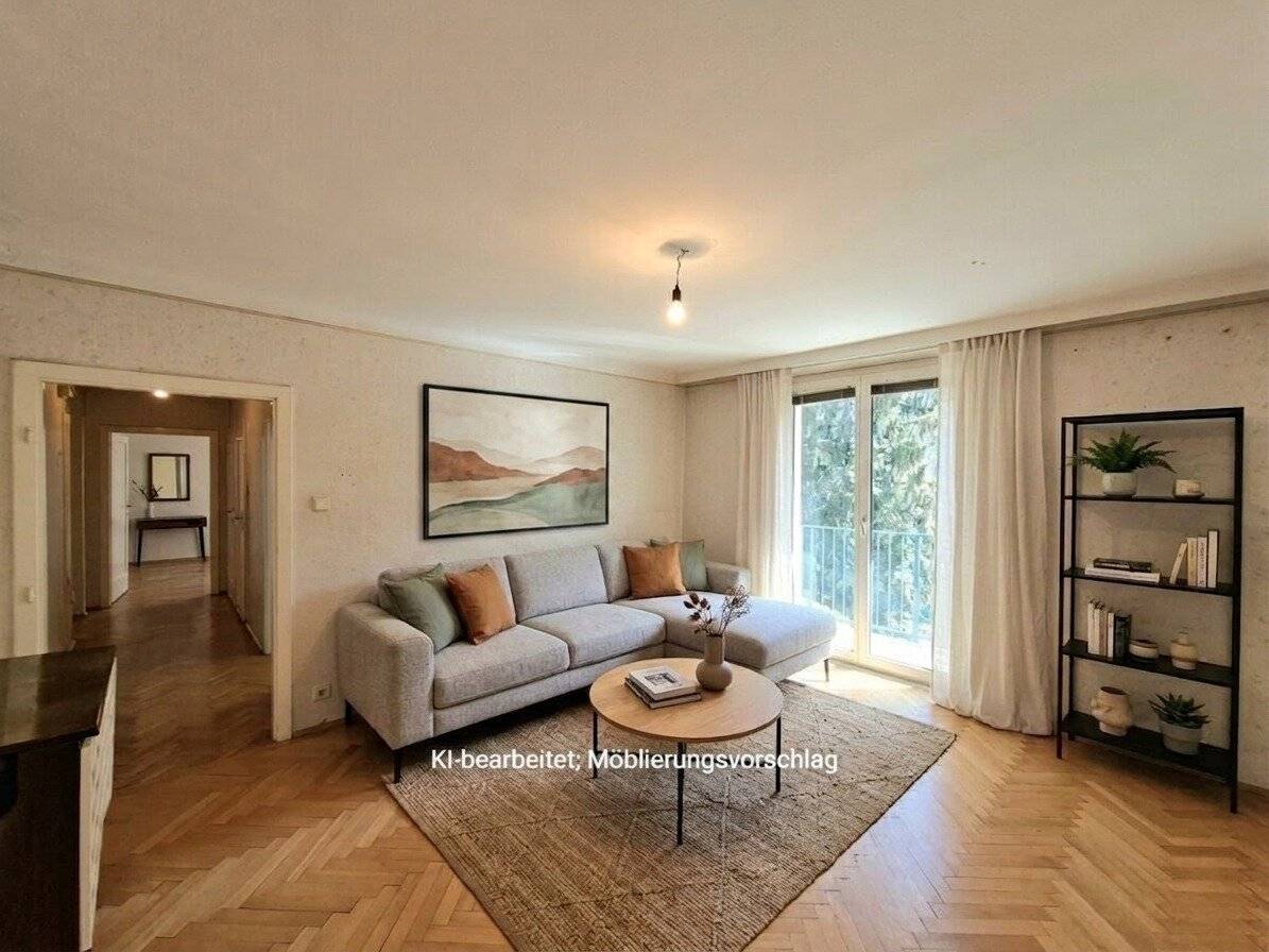 COMMISSION-FREE FROM OWNER! UNSANITIZED WELL-LAID-OUT 2-ROOM APARTMENT WITH BALCONY NEAR U4