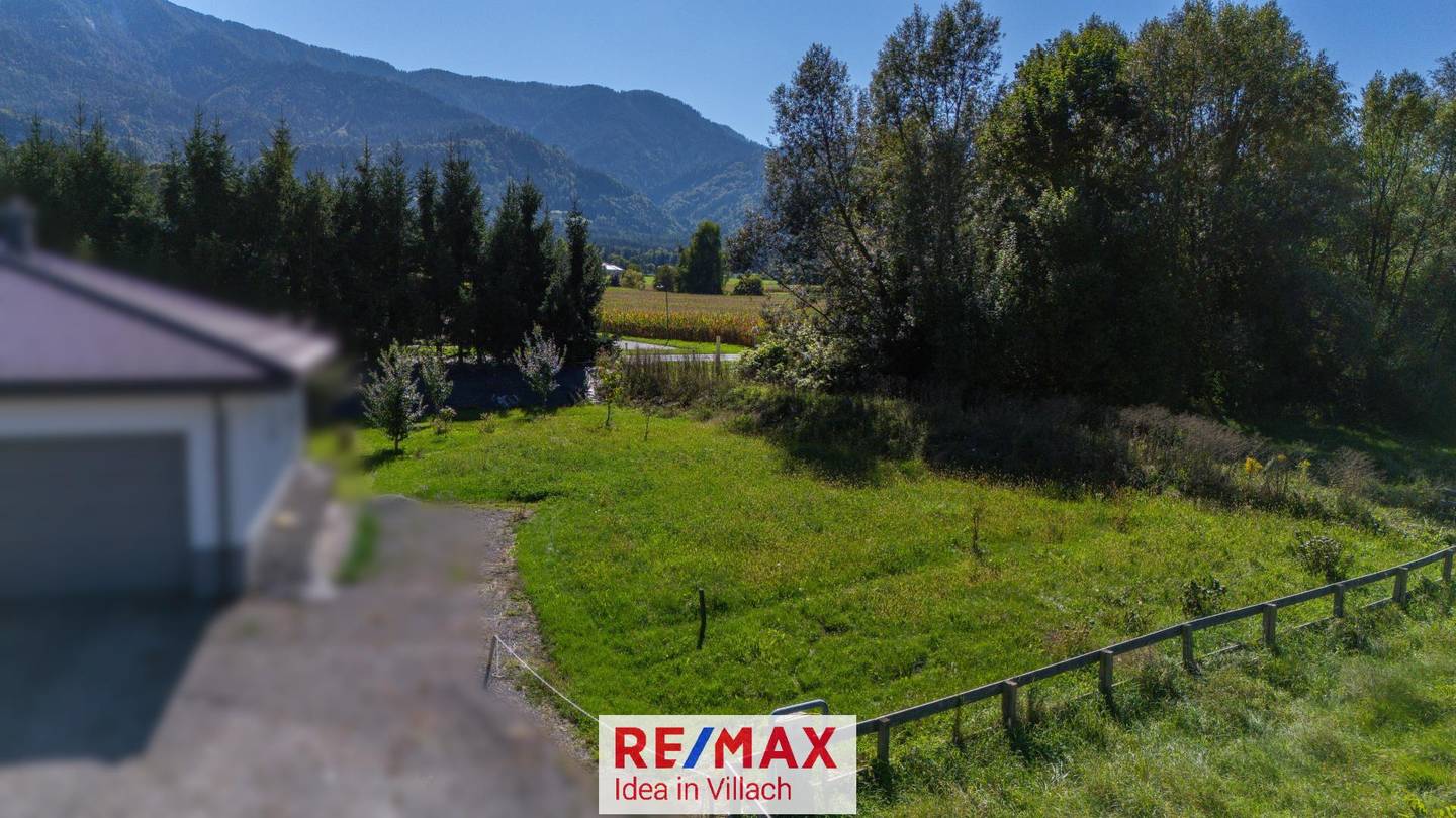 Sunny quiet location near Faaker See apartment
