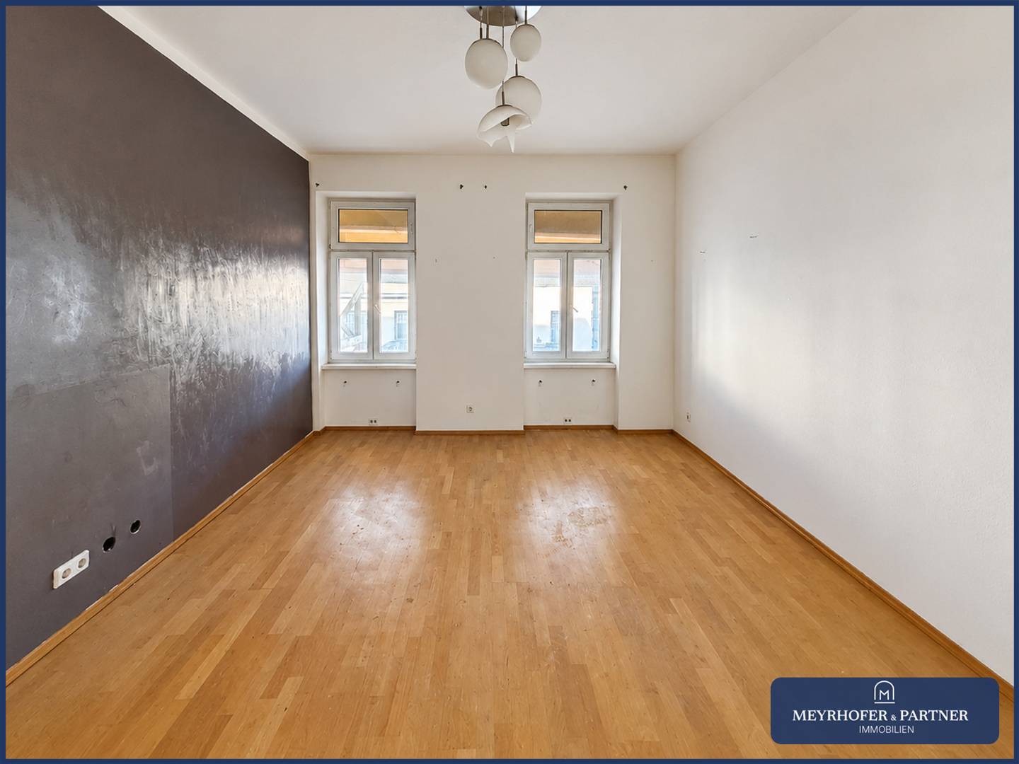 Bright ground floor apartment with period charm