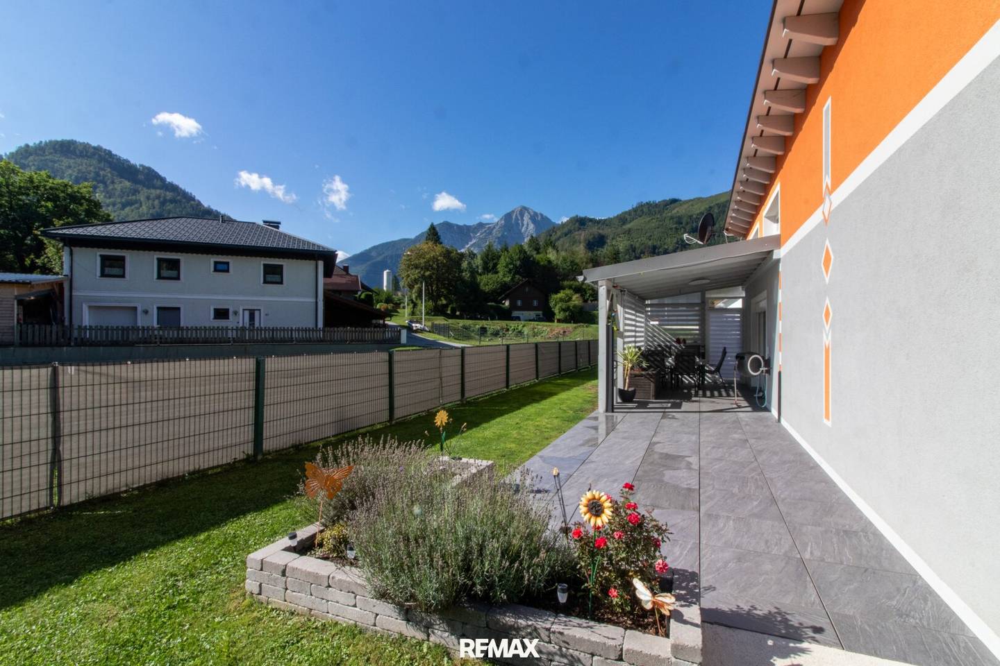 Open House on Saturday 26.09. from 10 to 12 - Modern living – Enjoy nature – live flexibly - Sale with DAVE