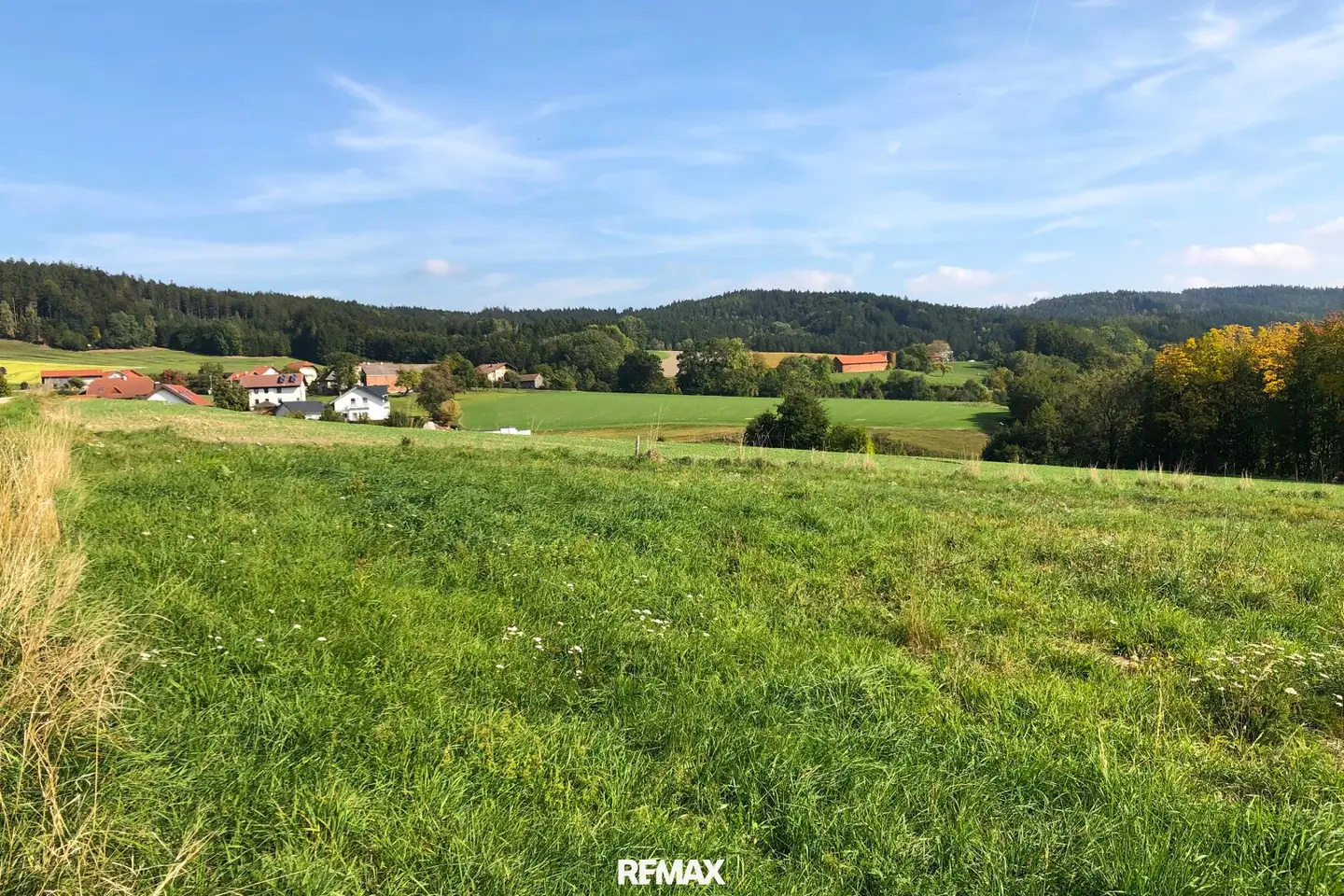 Wohnen mit Weitblick – Baugrund in ländlicher Lage