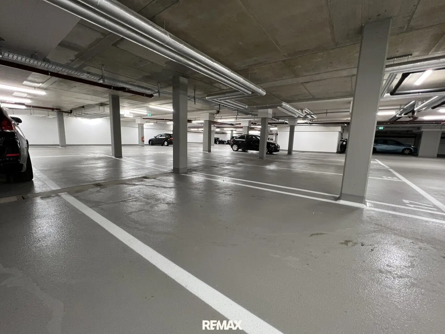 Your parking space with perfect transport links – near Inzersdorf &amp; SCS