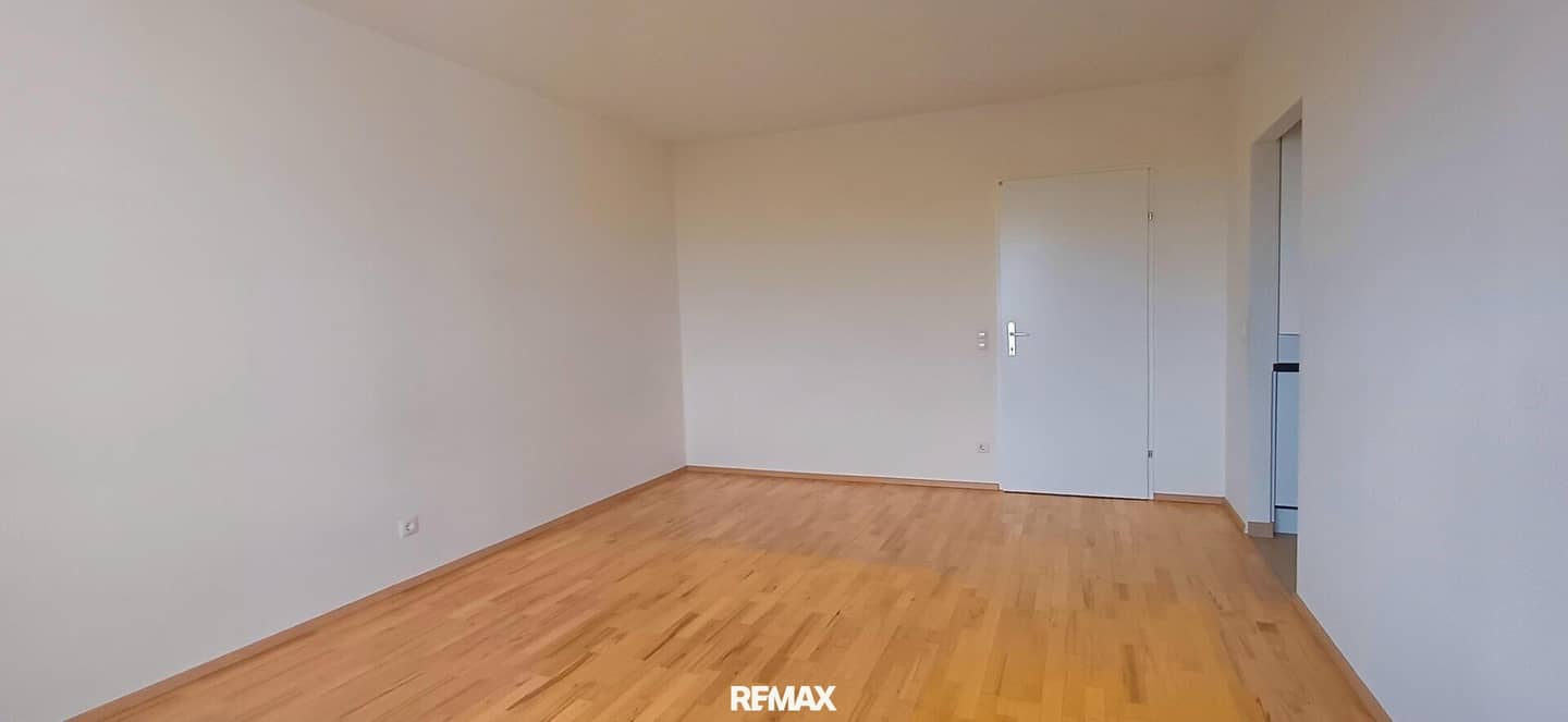 Rented 2-room apartment with distant view