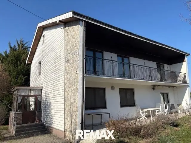 PRICE REDUCTION Family dream with orchard