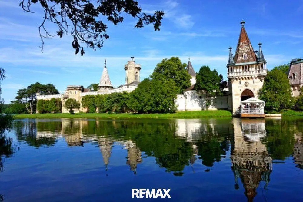 2-room apartment in the middle of Laxenburg!