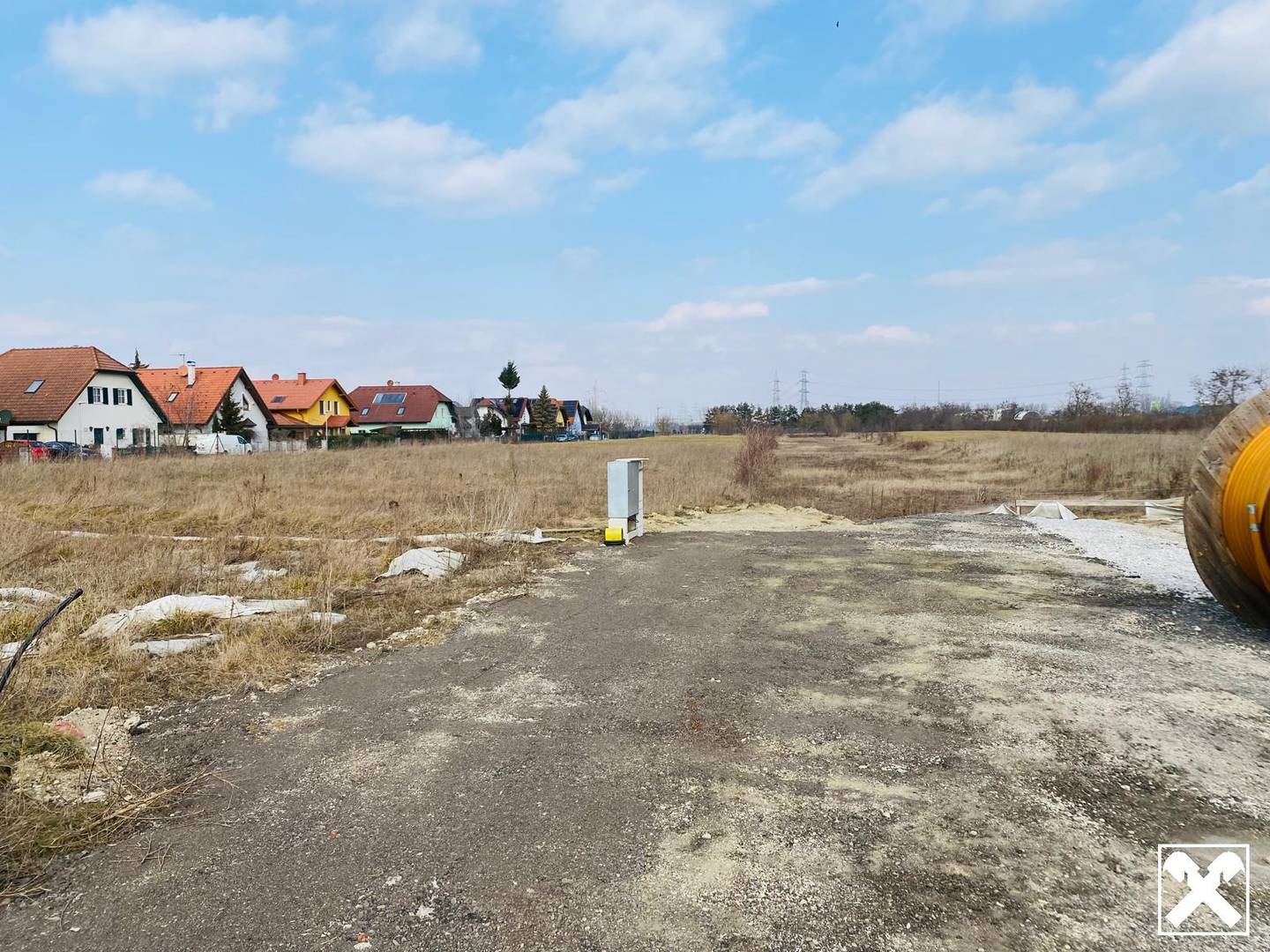 BAUGRUNDSTÜCK AM FÖHRENSEE IN TRASDORF INMITTEN DER NATUR AN FELDER DER REGION ANGRENZEND
