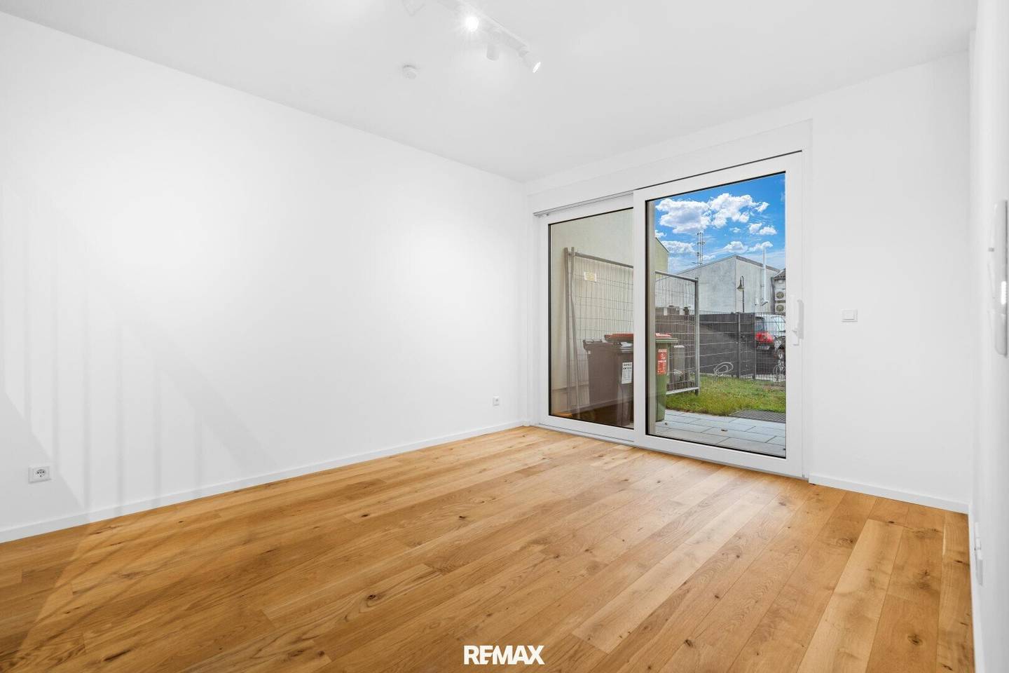 Turnkey 171 m² terraced house in a quiet location of Deutsch-Wagram