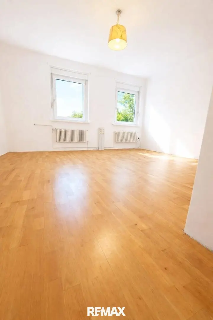 Spacious apartment in prime location!