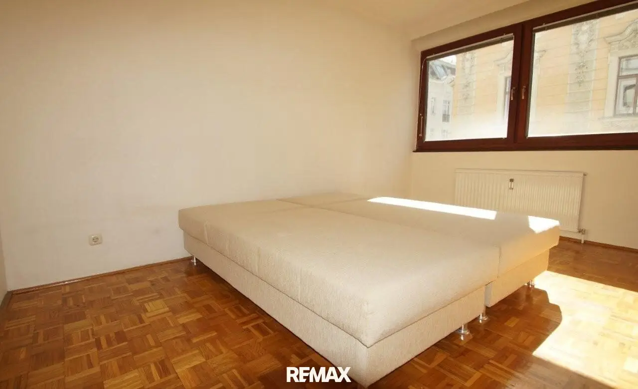 Piaristengasse - 3-room apartment 4th floor with elevator