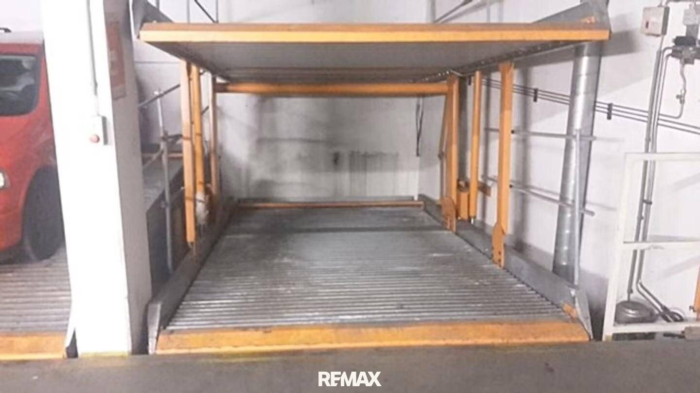 Garage parking space for small to mid-size vehicles