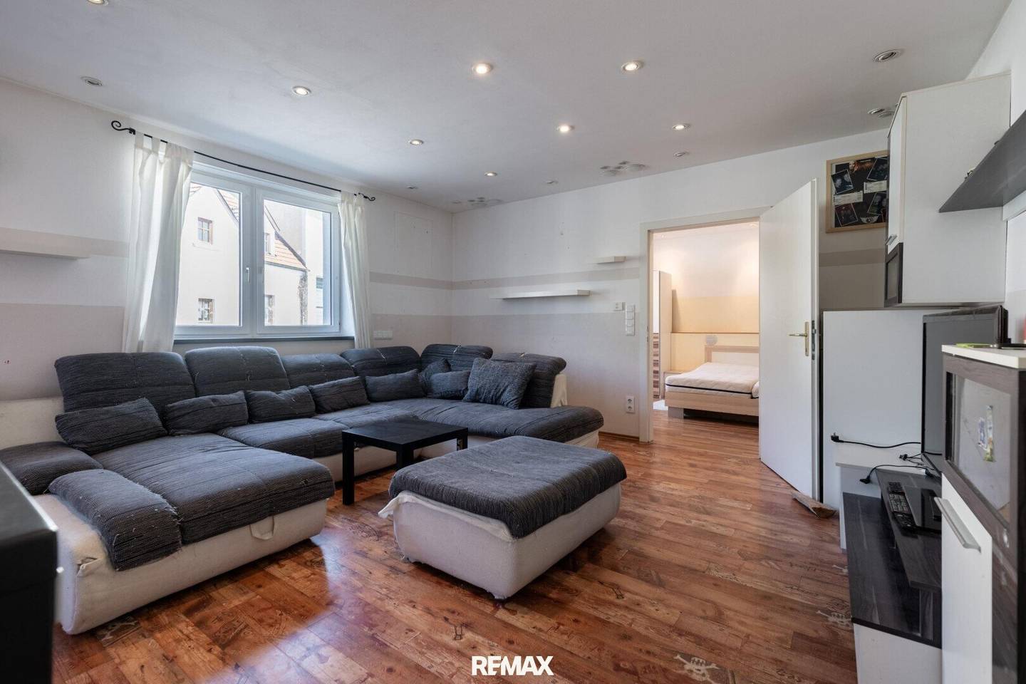 Spacious single-family house with plenty of space for family, work and hobby