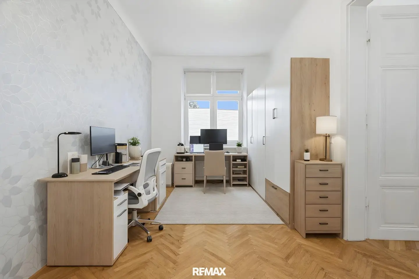 Investment apartment - Very dignified and well maintained