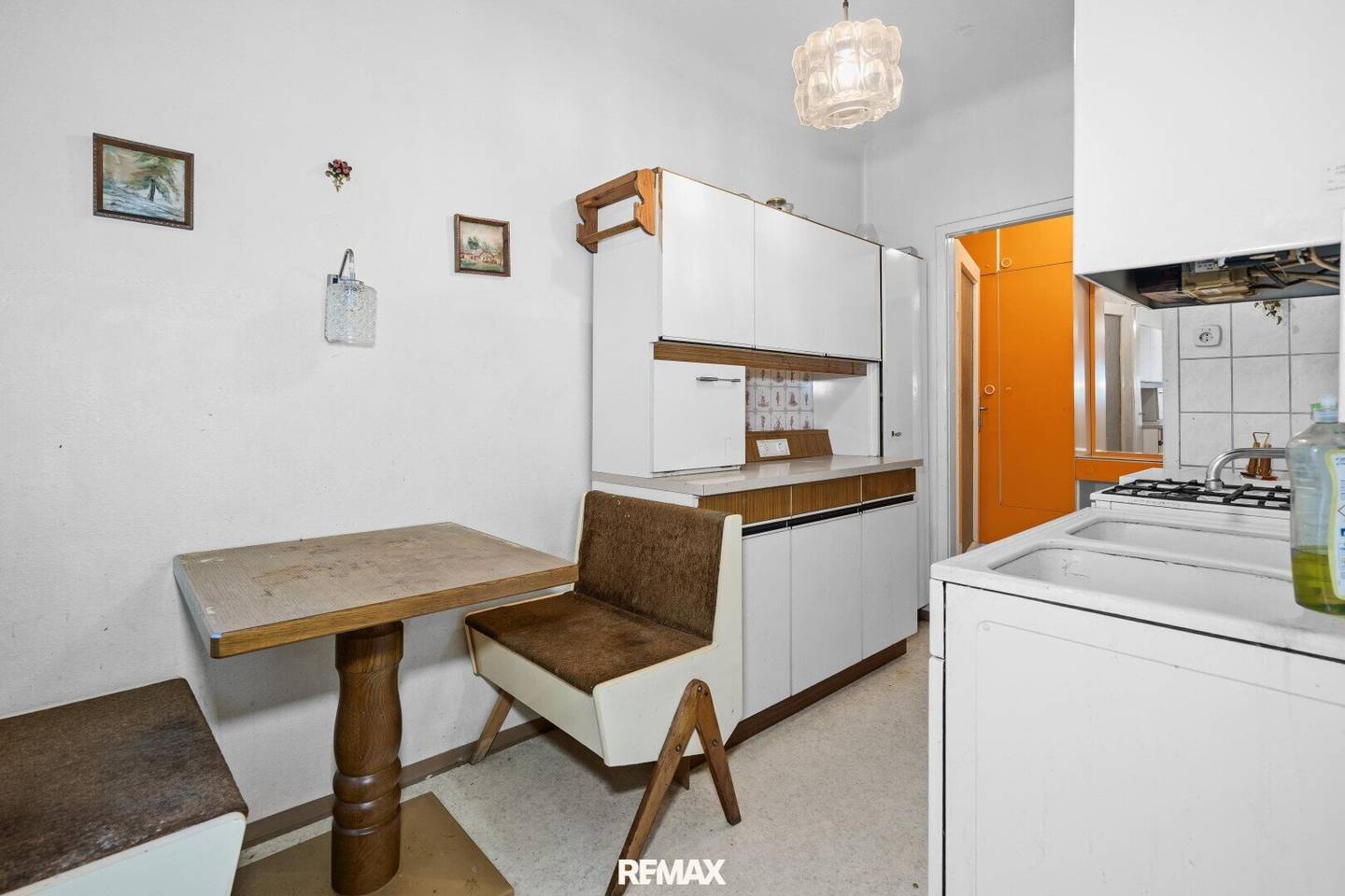 2-room apartment with excellent potential Arthaber Park
