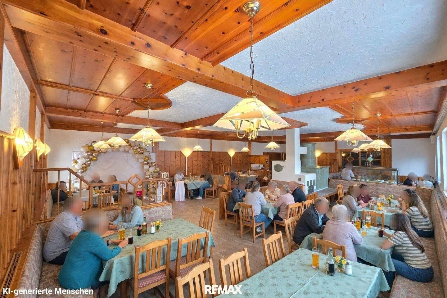 "6 Wohnungen plus Restaurant in bester Lage von St. Leonhard"