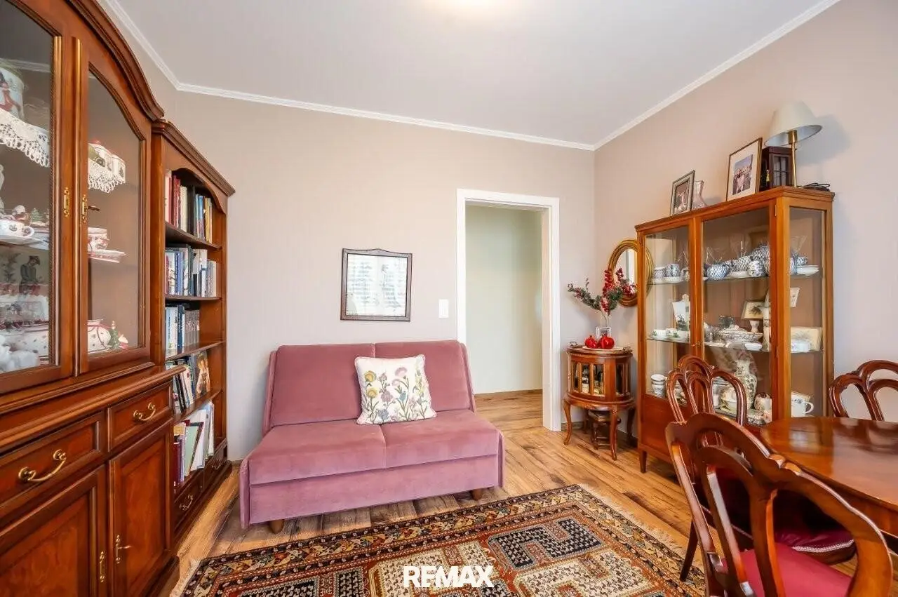 Enchanting garden apartment at Riederberg