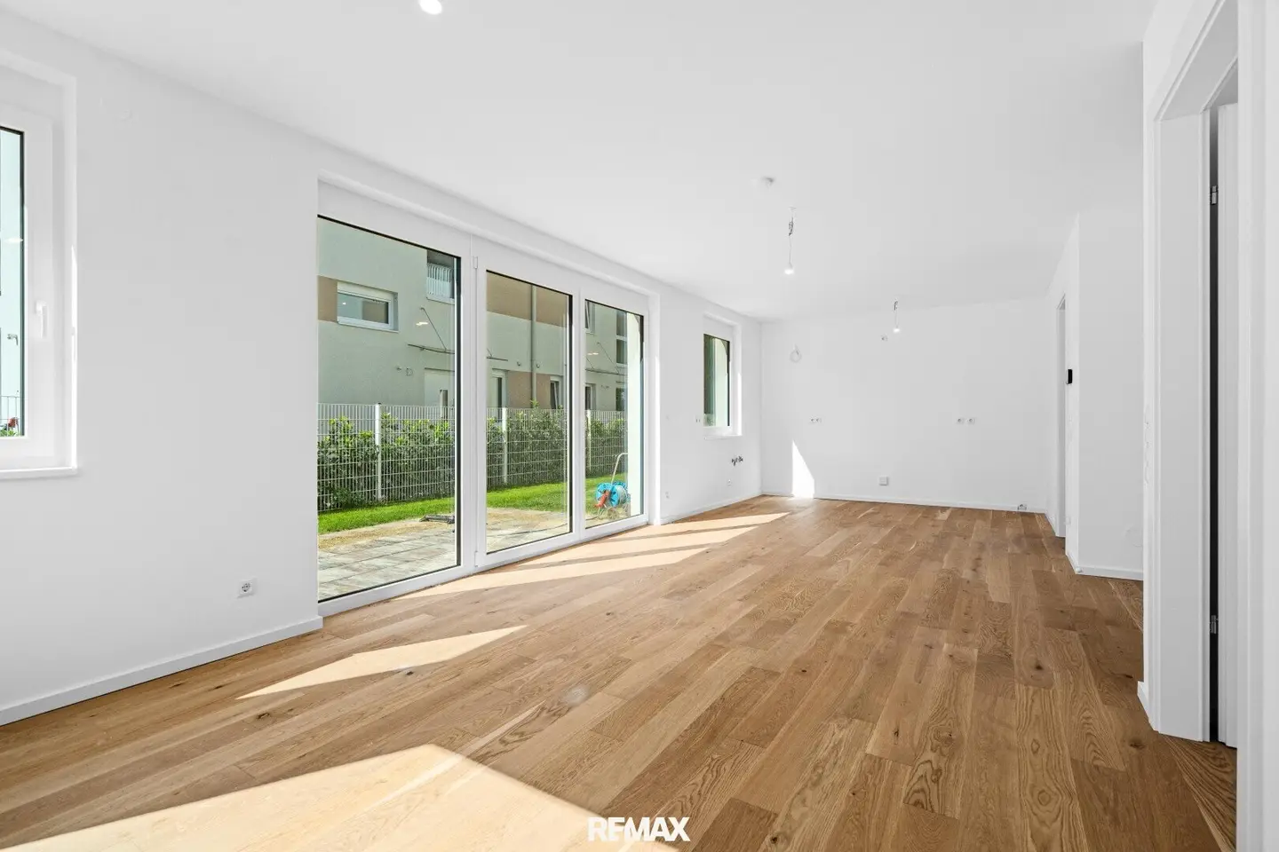 Exclusive new semi-detached houses in Stockerau – 6 rooms near S-Bahn