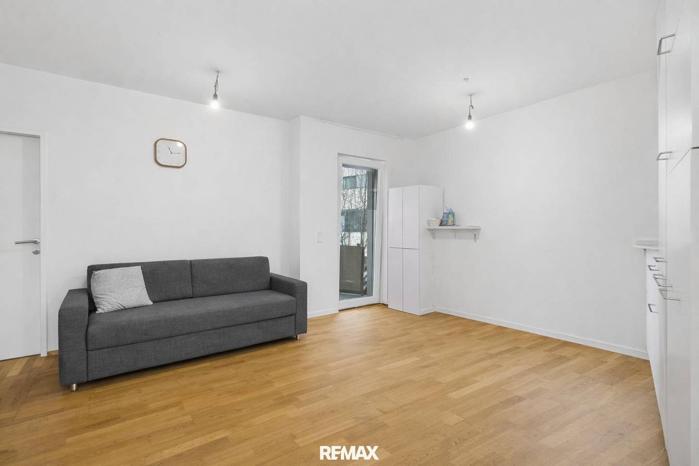2-room Loggia Siegesplatz U2 Aspernstraße Rented until 2028